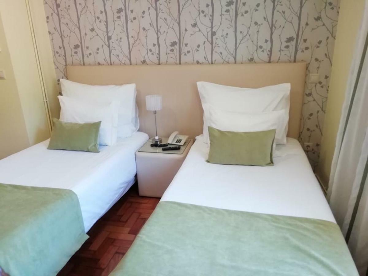 Adelaide Hotel Geres Eksteriør bilde